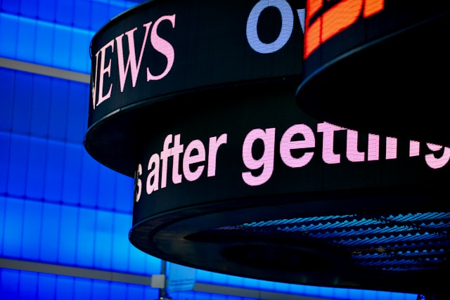 Media ethics and credibility